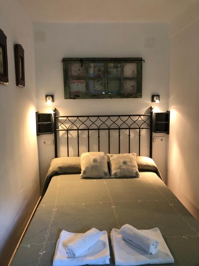 גיסאנדו Hostal-Restaurante Fogon De Gredos מראה חיצוני תמונה